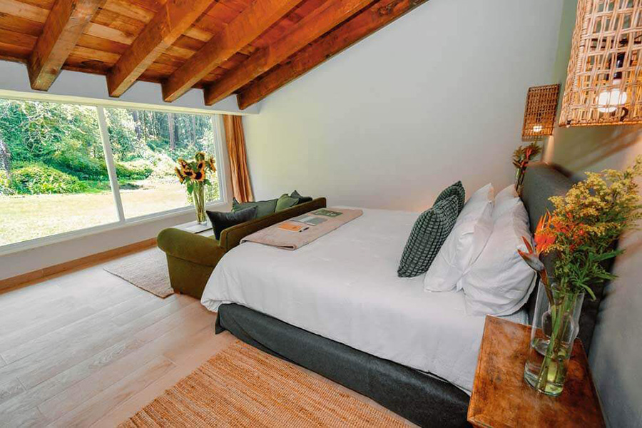 Eleusinia, Valle De Bravo, Mexico, private bedroom.