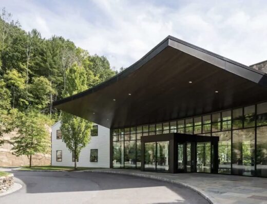 Mountainside Treatment Center in Canaan, Connecticut