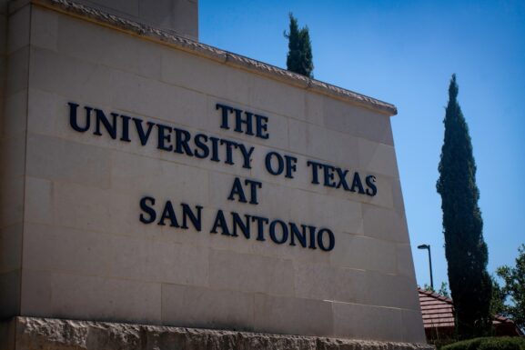 University of Texas Gets $4.9M Grant to Study MDMA as PTSD Treatment