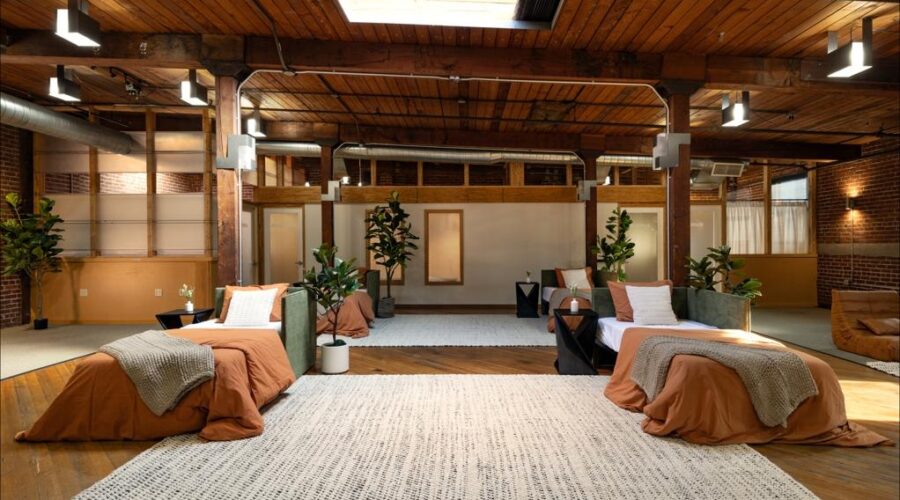 Welcome to Experience Onward – A Legal, State Licensed Mushroom Service Center in Portland, Oregon